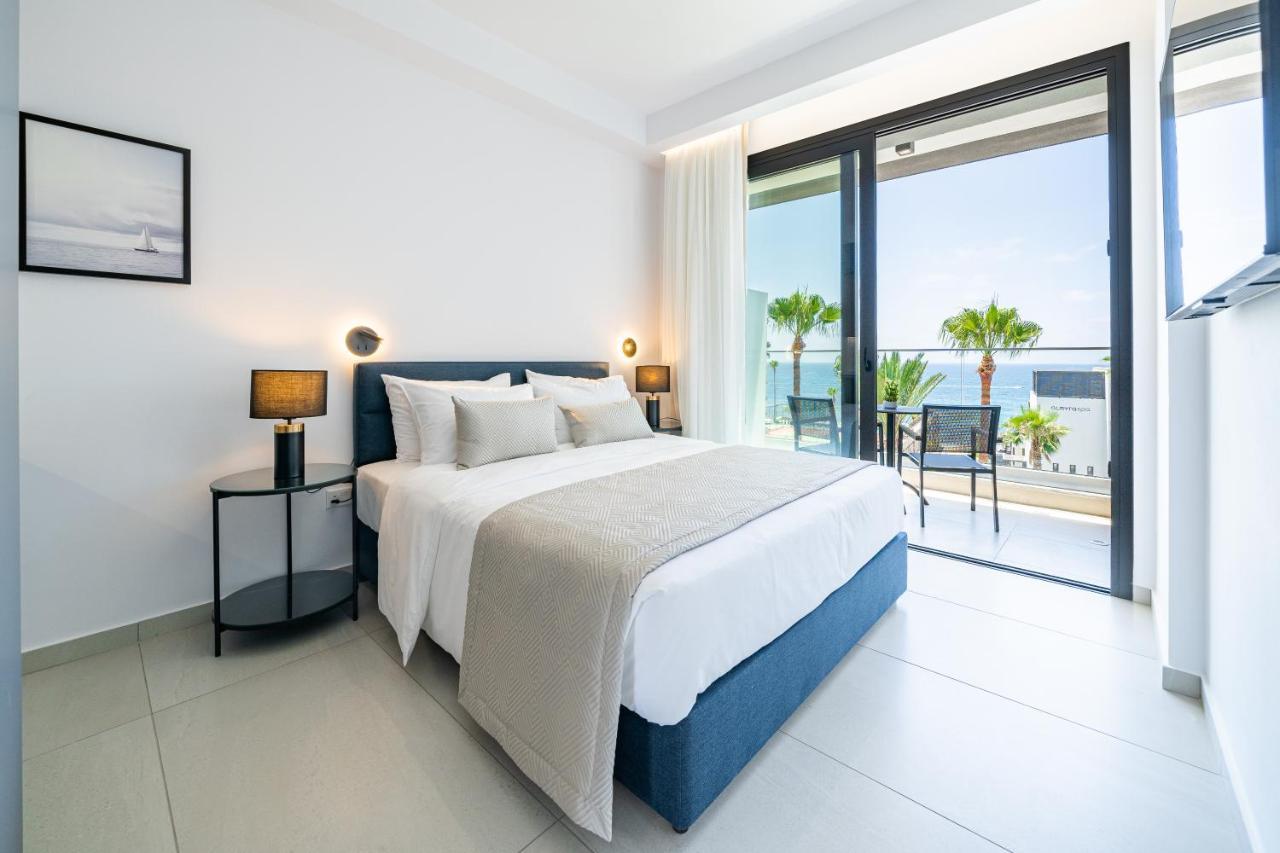 Waterside Sea View Apartments Pafos Zewnętrze zdjęcie