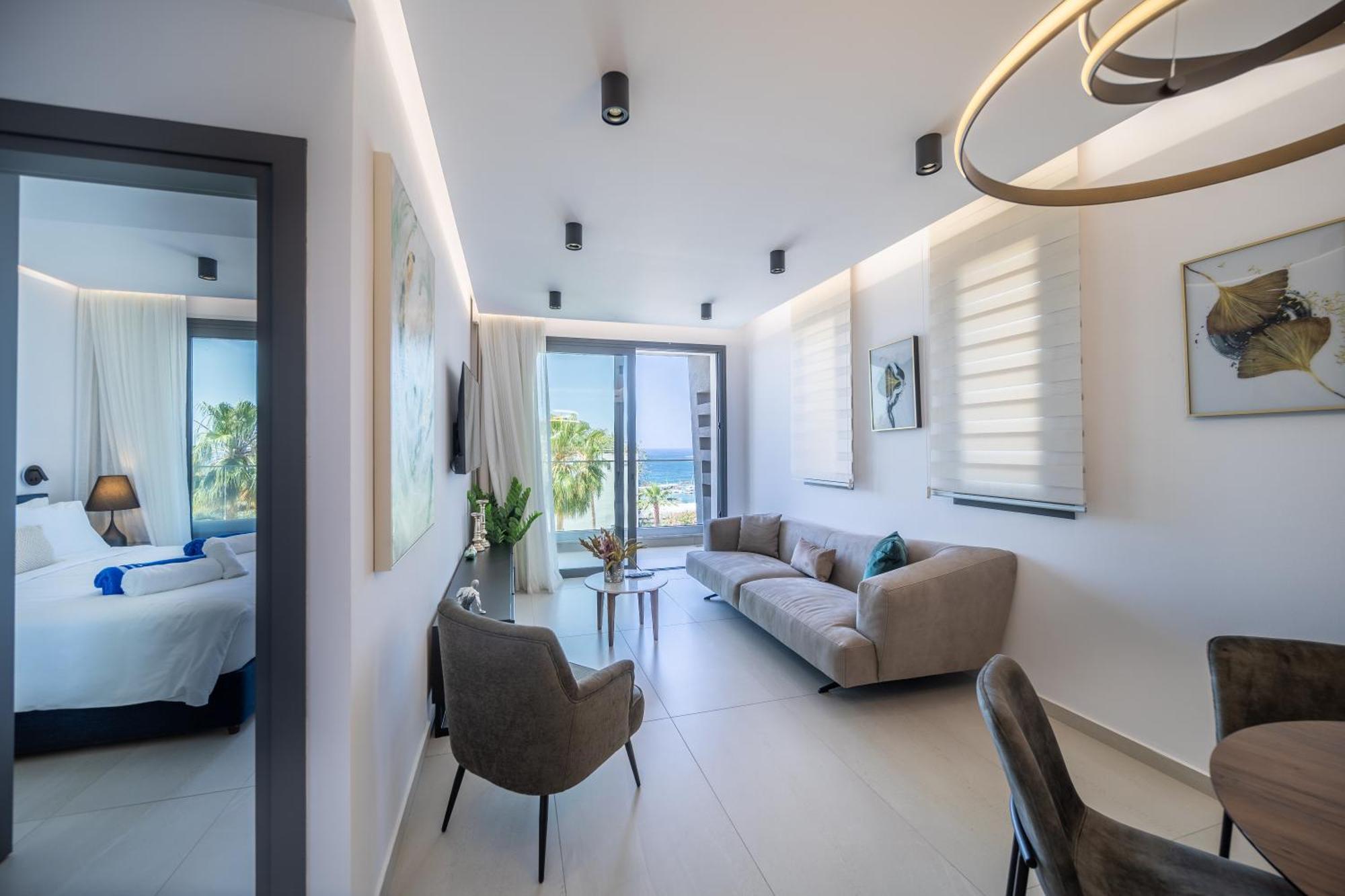 Waterside Sea View Apartments Pafos Zewnętrze zdjęcie