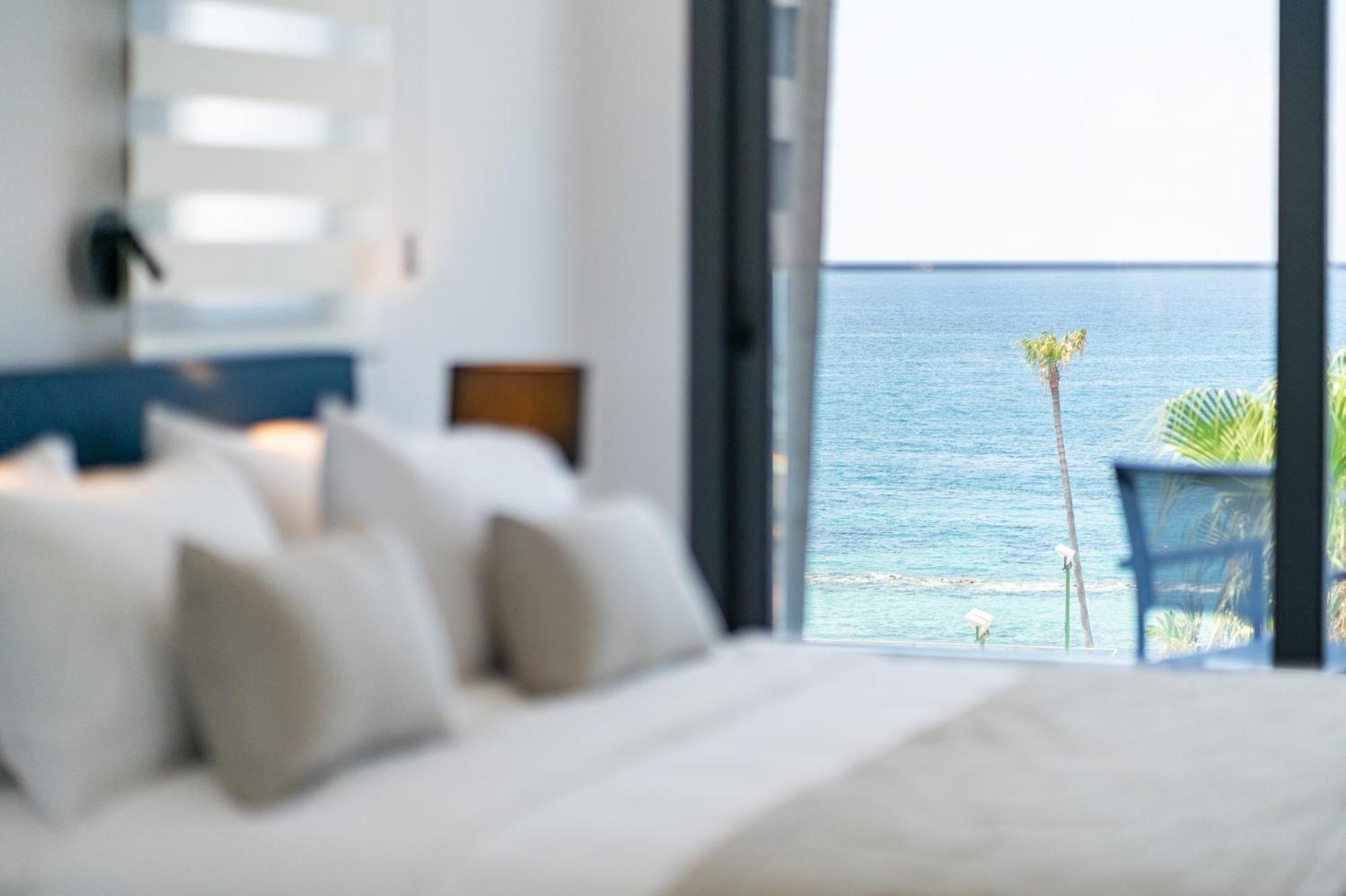 Waterside Sea View Apartments Pafos Zewnętrze zdjęcie