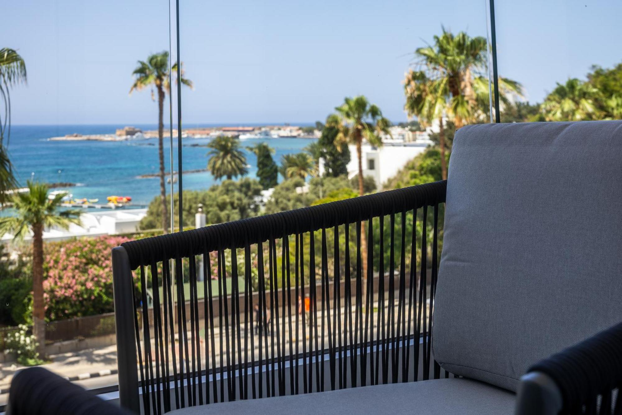 Waterside Sea View Apartments Pafos Zewnętrze zdjęcie
